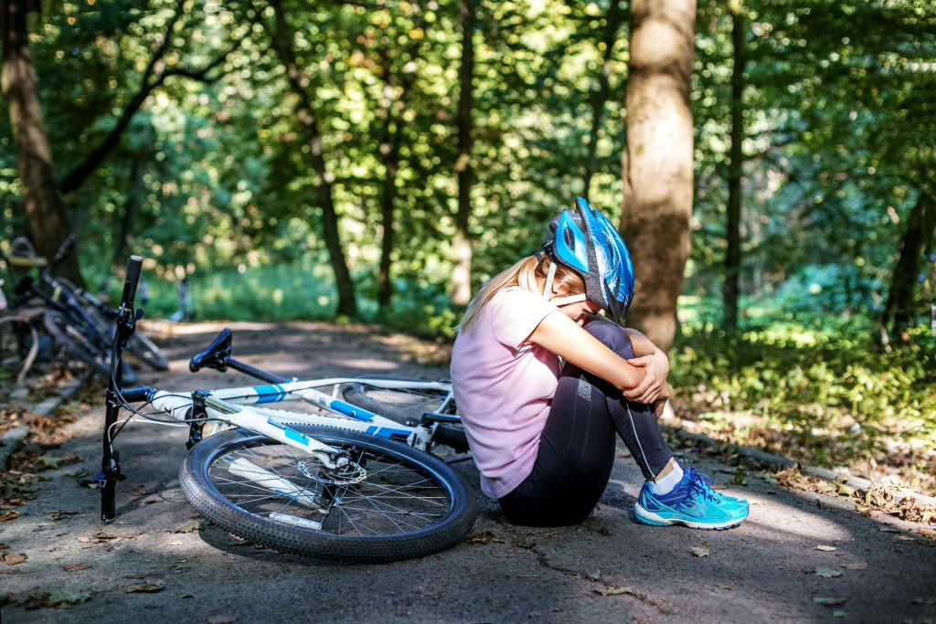 Los beneficios de tener un abogado de lesiones personales después de un accidente familiar en bicicleta